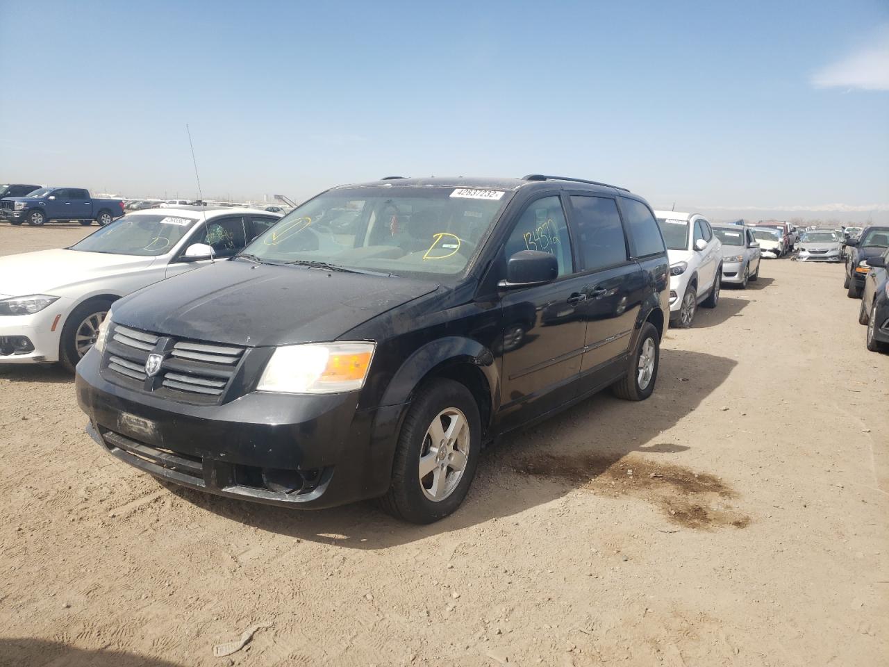 Photo 2 from auction – 2010 DODGE GRAND CARA with VIN 2D4RN5D17AR483036