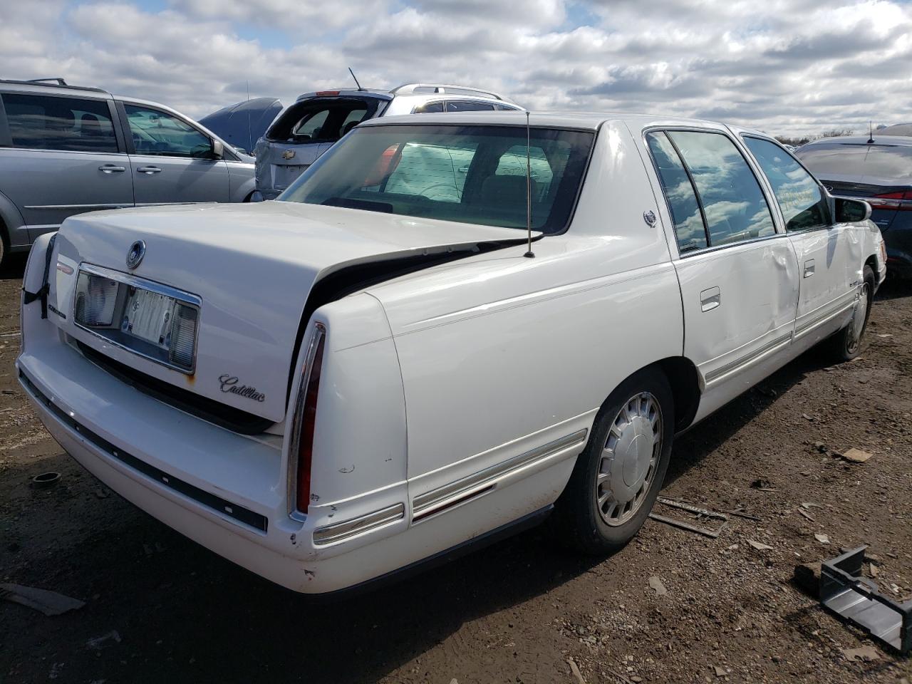 Photo 4 from auction – 1998 CADILLAC DEVILLE with VIN 1G6KD54Y8WU808885
