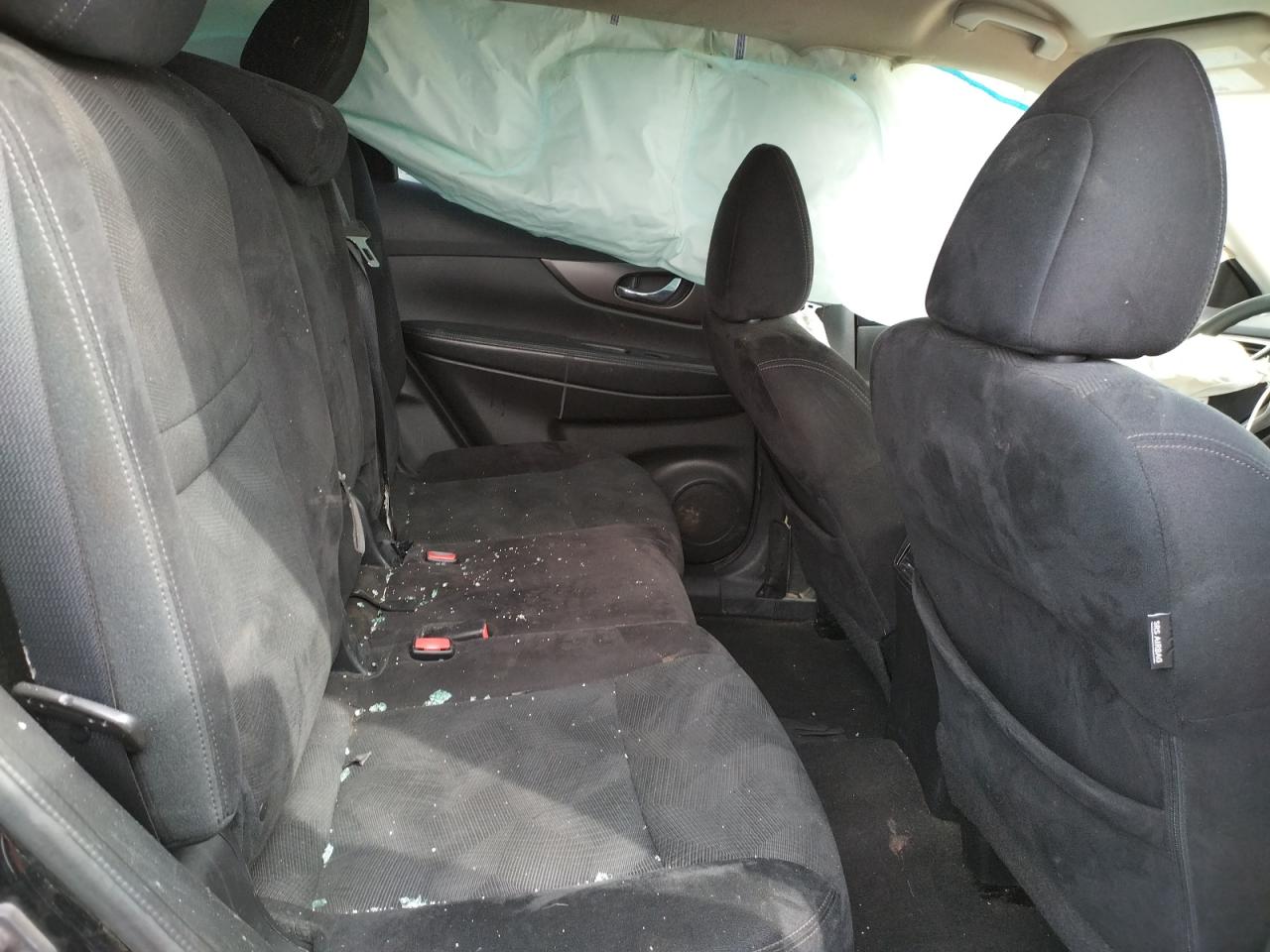 Photo 6 from auction – 2014 NISSAN ROGUE S with VIN 5N1AT2MT2EC797820