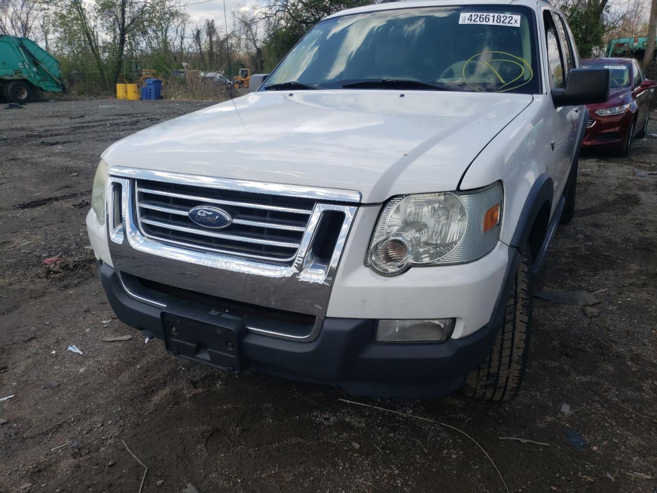 Photo 9 from auction – 2007 FORD EXPLORER X with VIN 1FMEU73827UA89198