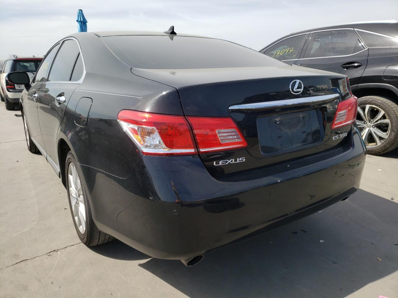Photo 3 from auction – 2011 LEXUS ES 350 with VIN JTHBK1EG0B2456309