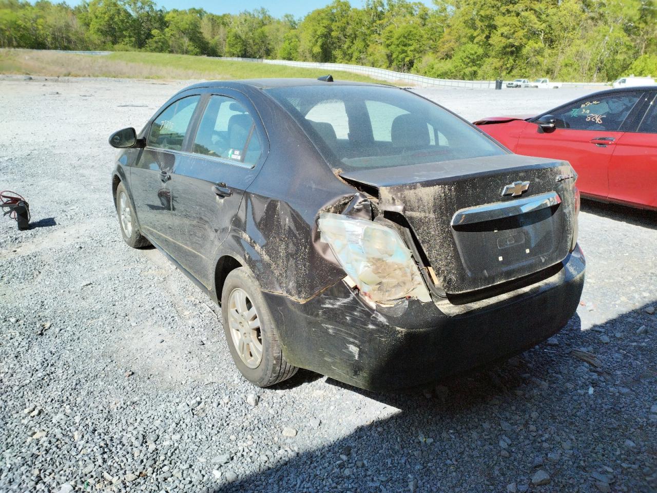 Photo 3 from auction – 2014 CHEVROLET SONIC LT with VIN 1G1JD5SH3E4206172