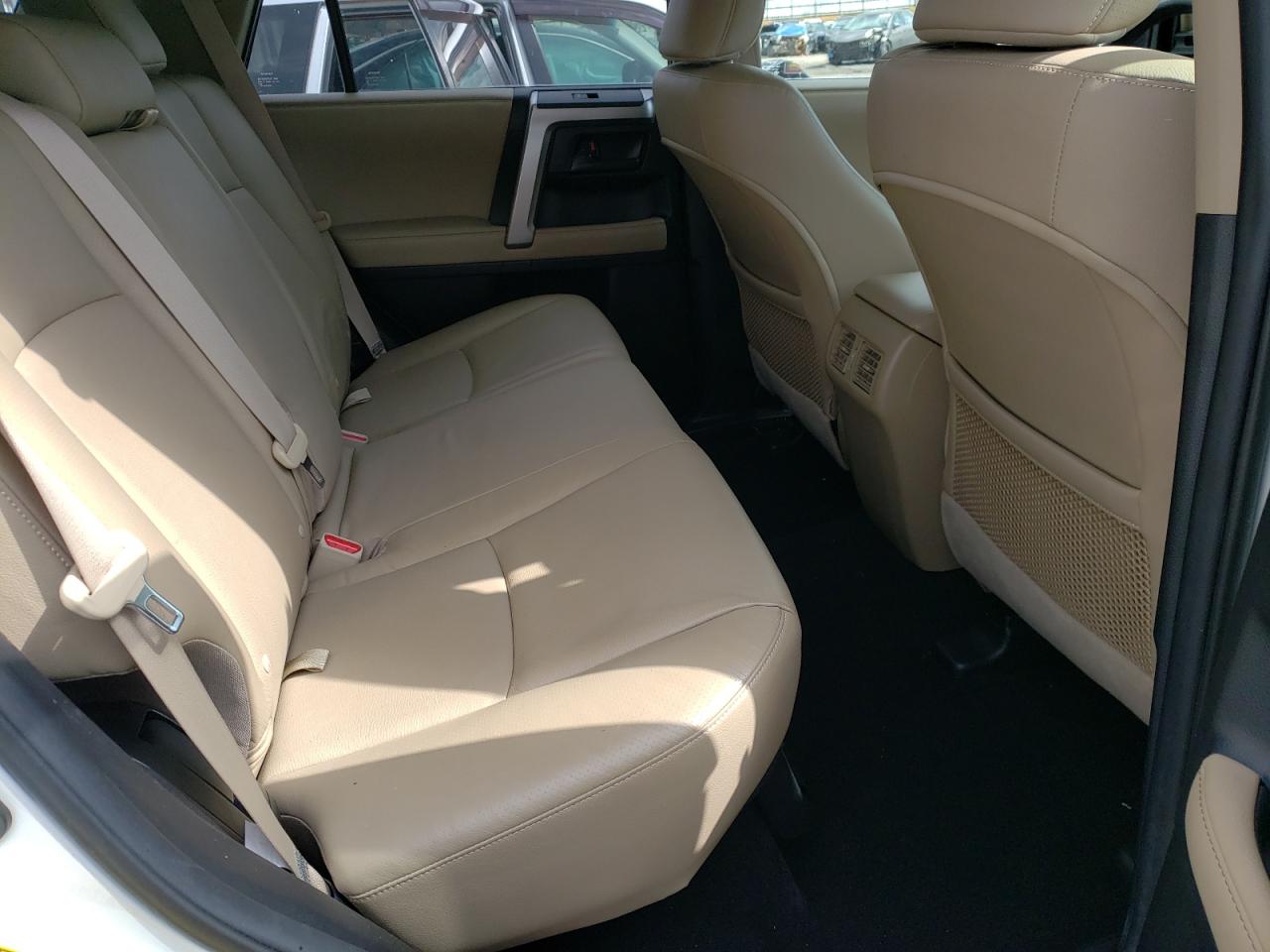 Photo 6 from auction – 2012 TOYOTA 4RUNNER SR with VIN JTEBU5JR3C5077410