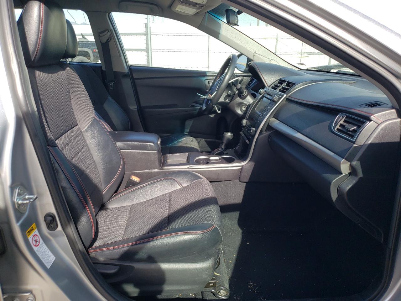 Photo 5 from auction – 2016 TOYOTA CAMRY LE with VIN 4T1BF1FK4GU137477