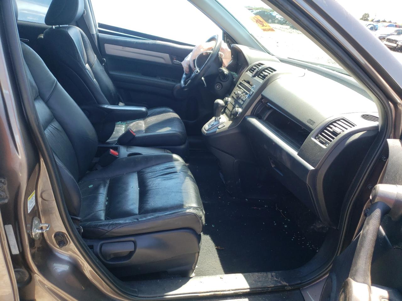 Photo 5 from auction – 2011 HONDA CR-V EXL with VIN 5J6RE4H76BL050558