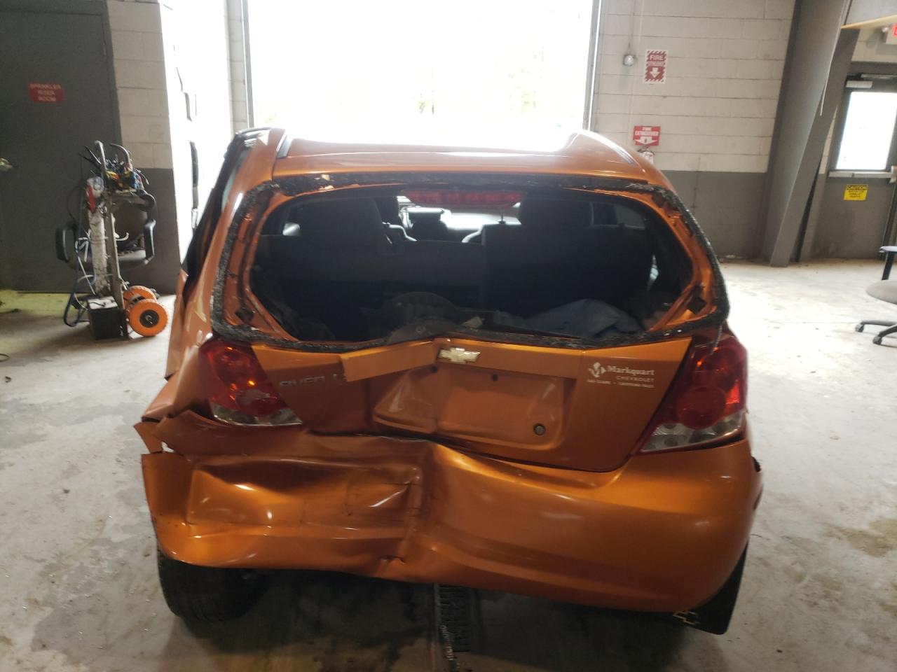 Photo 10 from auction – 2005 CHEVROLET AVEO with VIN KL1TD62695B405525