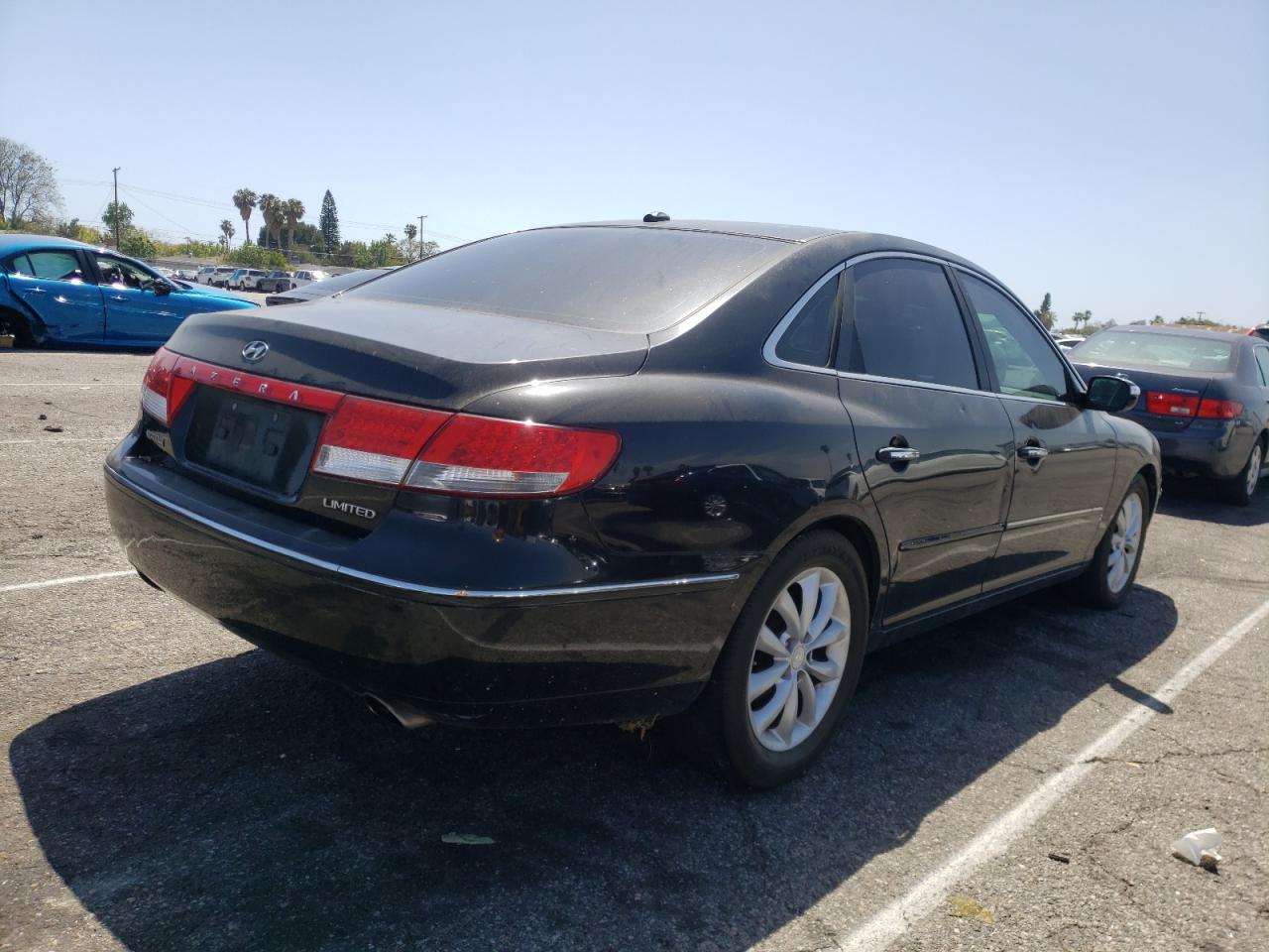 Photo 4 from auction – 2008 HYUNDAI AZERA SE with VIN KMHFC46F28A318952
