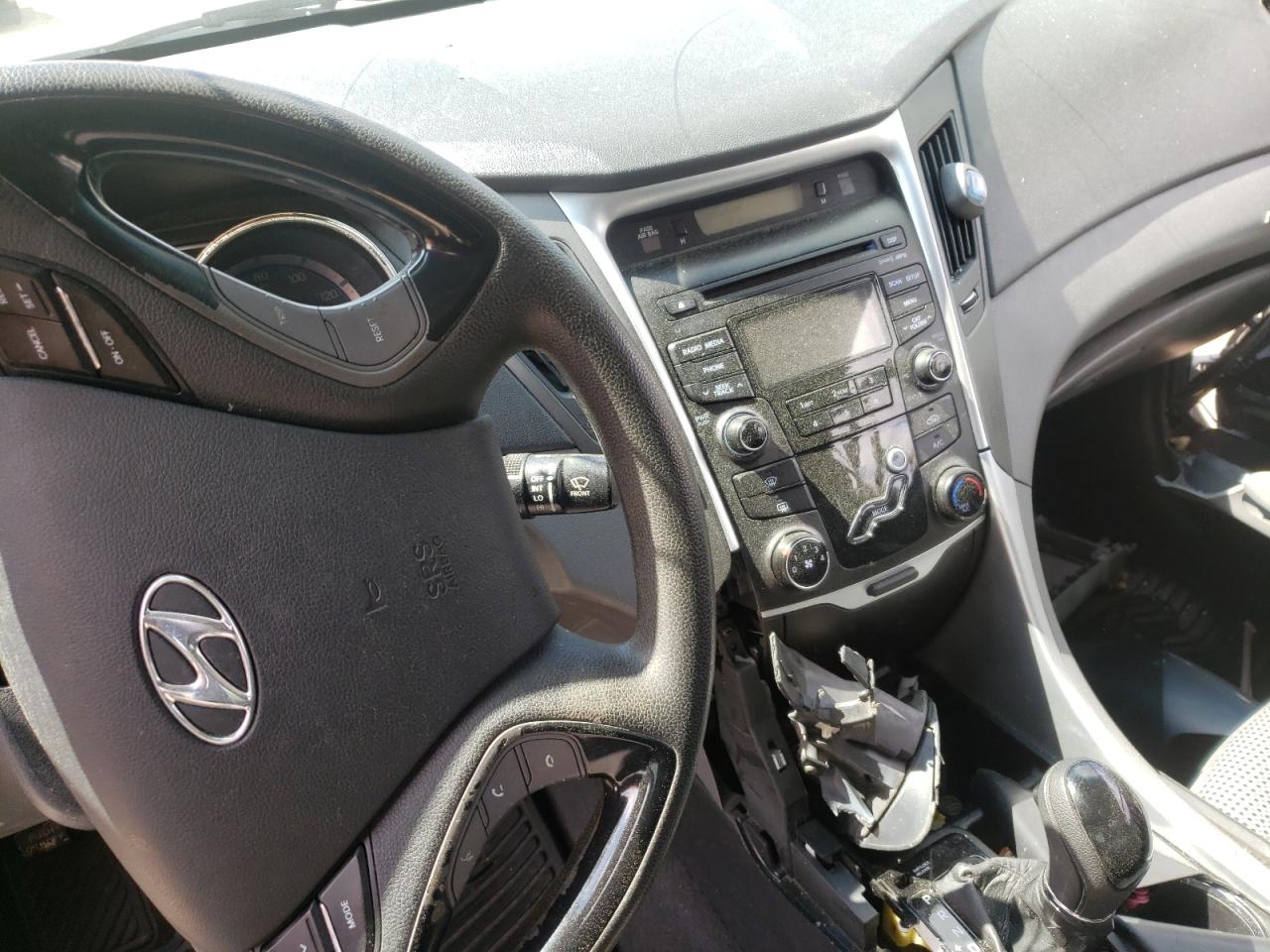 Photo 9 from auction – 2012 HYUNDAI SONATA GLS with VIN 5NPEB4AC5CH431604