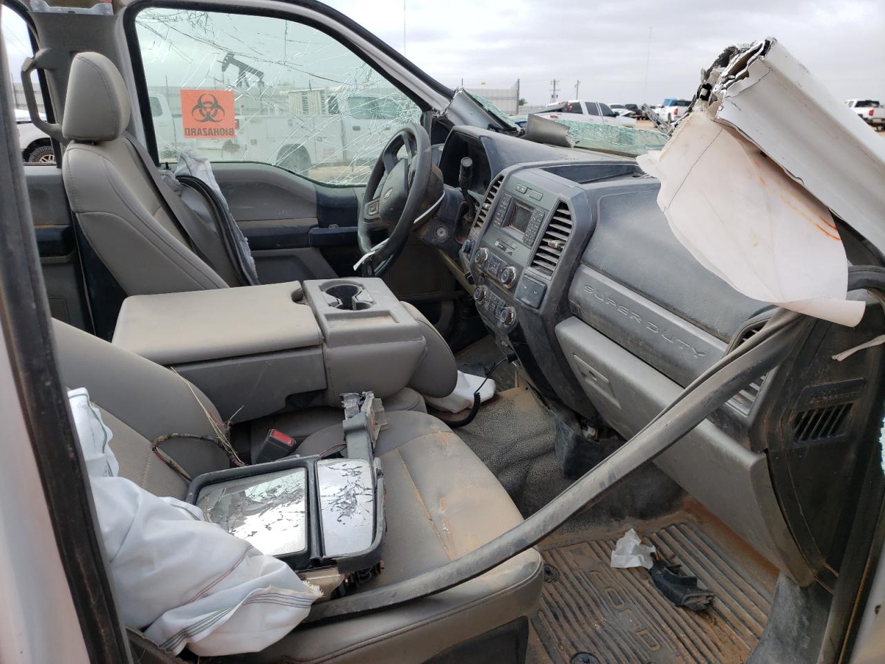 Photo 5 from auction – 2017 FORD F250 SUPER with VIN 1FT7W2BT2HEF46877
