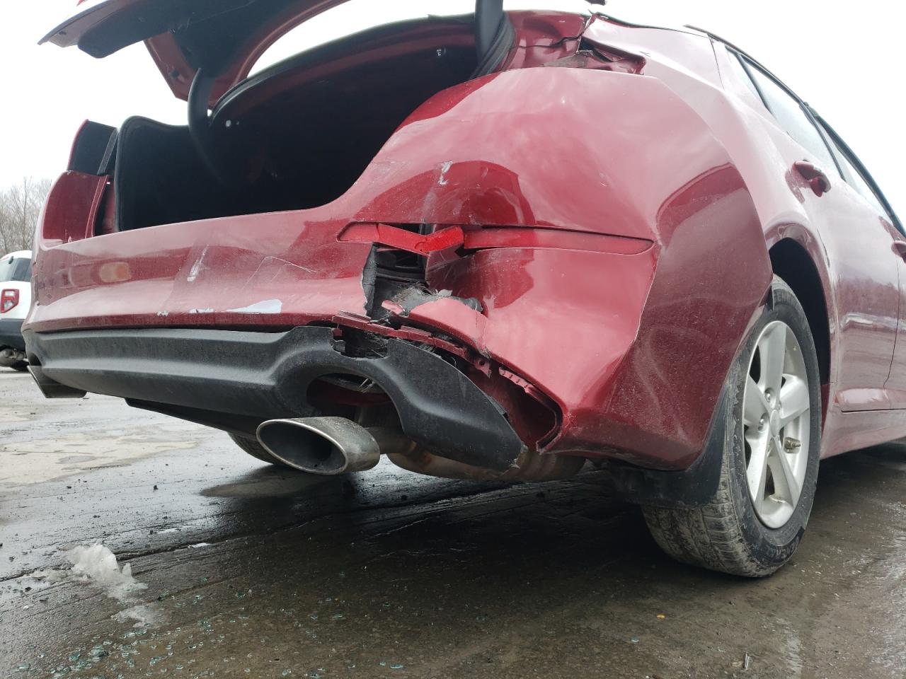 Photo 9 from auction – 2015 KIA OPTIMA LX with VIN 5XXGM4A70FG486855