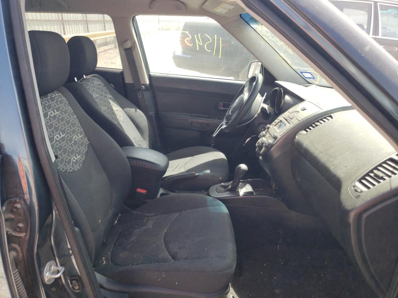 Photo 5 from auction – 2011 KIA SOUL with VIN KNDJT2A20B7270203