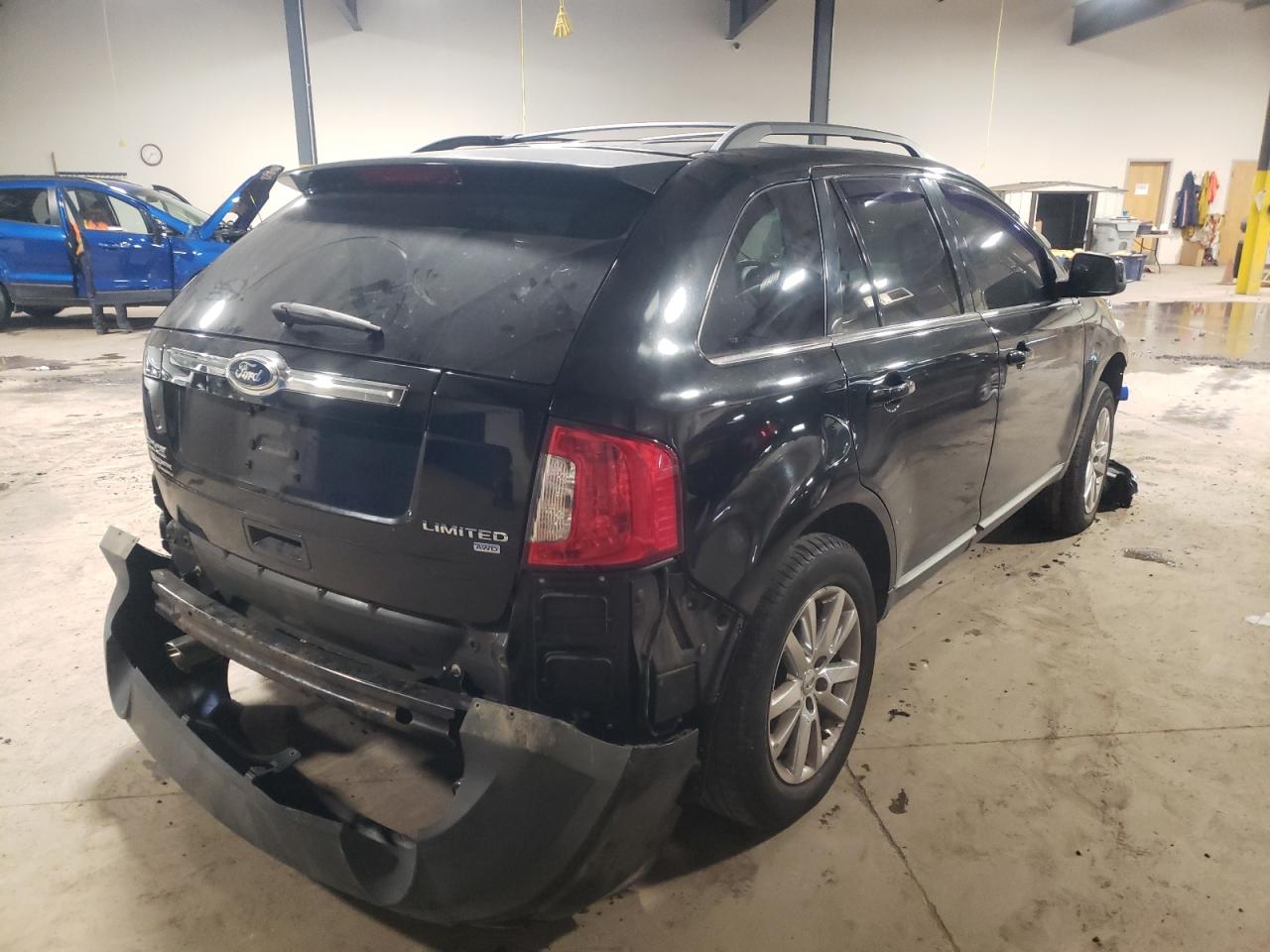 Photo 4 from auction – 2011 FORD EDGE LIMIT with VIN 2FMDK4KC5BBA82041