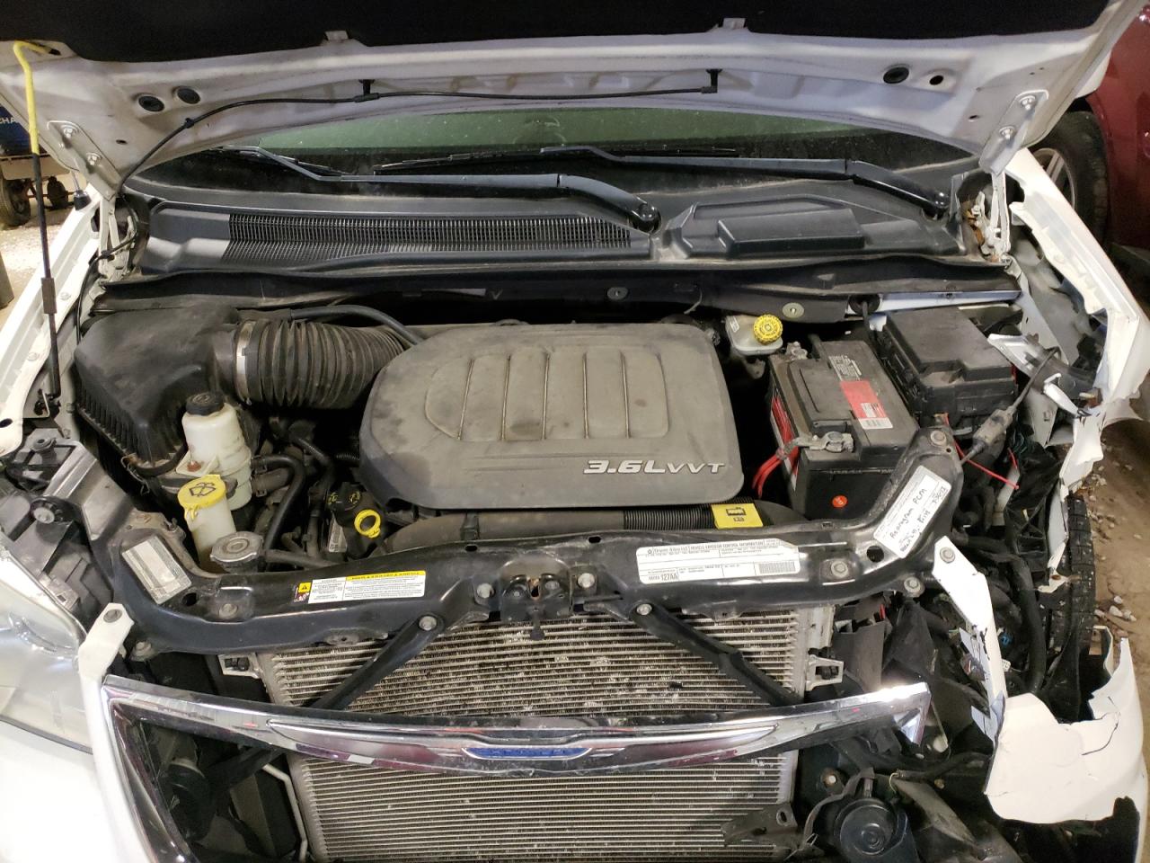 Photo 7 from auction – 2011 CHRYSLER TOWN & COU with VIN 2A4RR5DGXBR712973