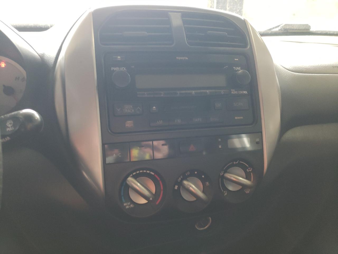 Photo 9 from auction – 2005 TOYOTA RAV4 with VIN JTEHD20V856046528