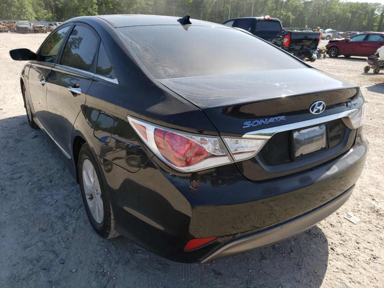 Photo 3 from auction – 2013 HYUNDAI SONATA HYB with VIN KMHEC4A44DA091291