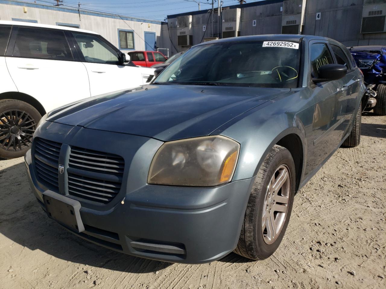 Photo 2 from auction – 2006 DODGE MAGNUM SE with VIN 2D4FV47T76H369450