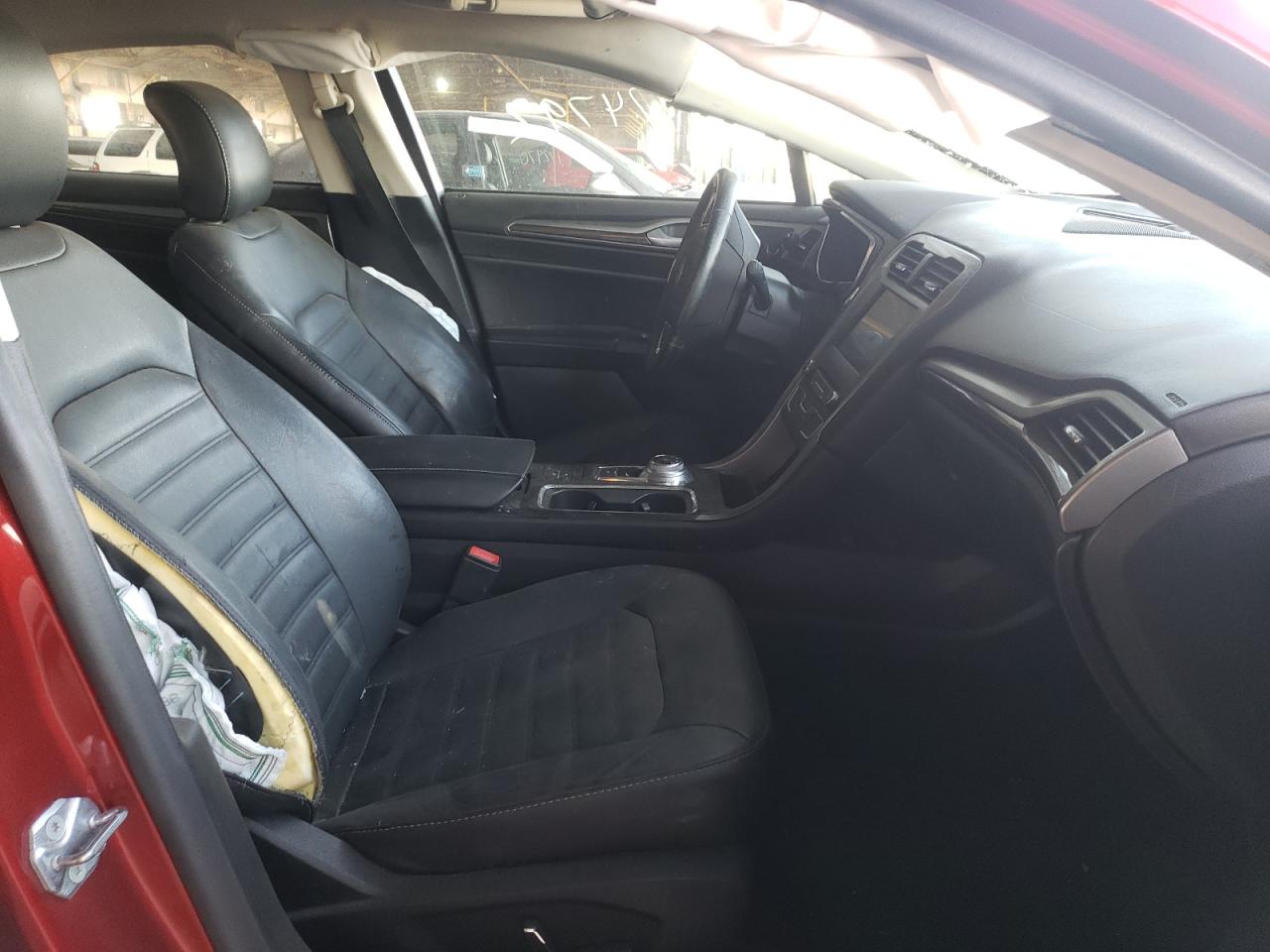 Photo 5 from auction – 2017 FORD FUSION SE with VIN 3FA6P0PU7HR304796