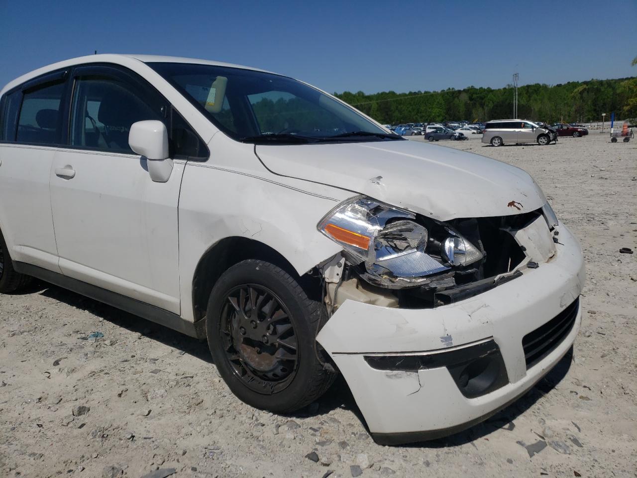 Photo 9 from auction – 2010 NISSAN VERSA S with VIN 3N1BC1CP3AL361549