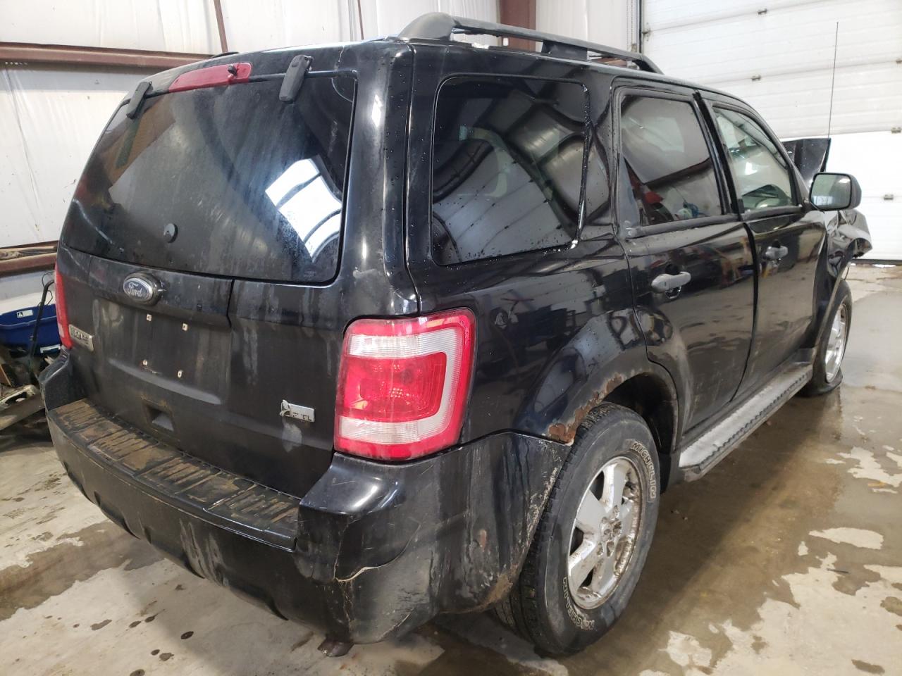 Photo 4 from auction – 2010 FORD ESCAPE XLT with VIN 1FMCU9DG5AKA06519