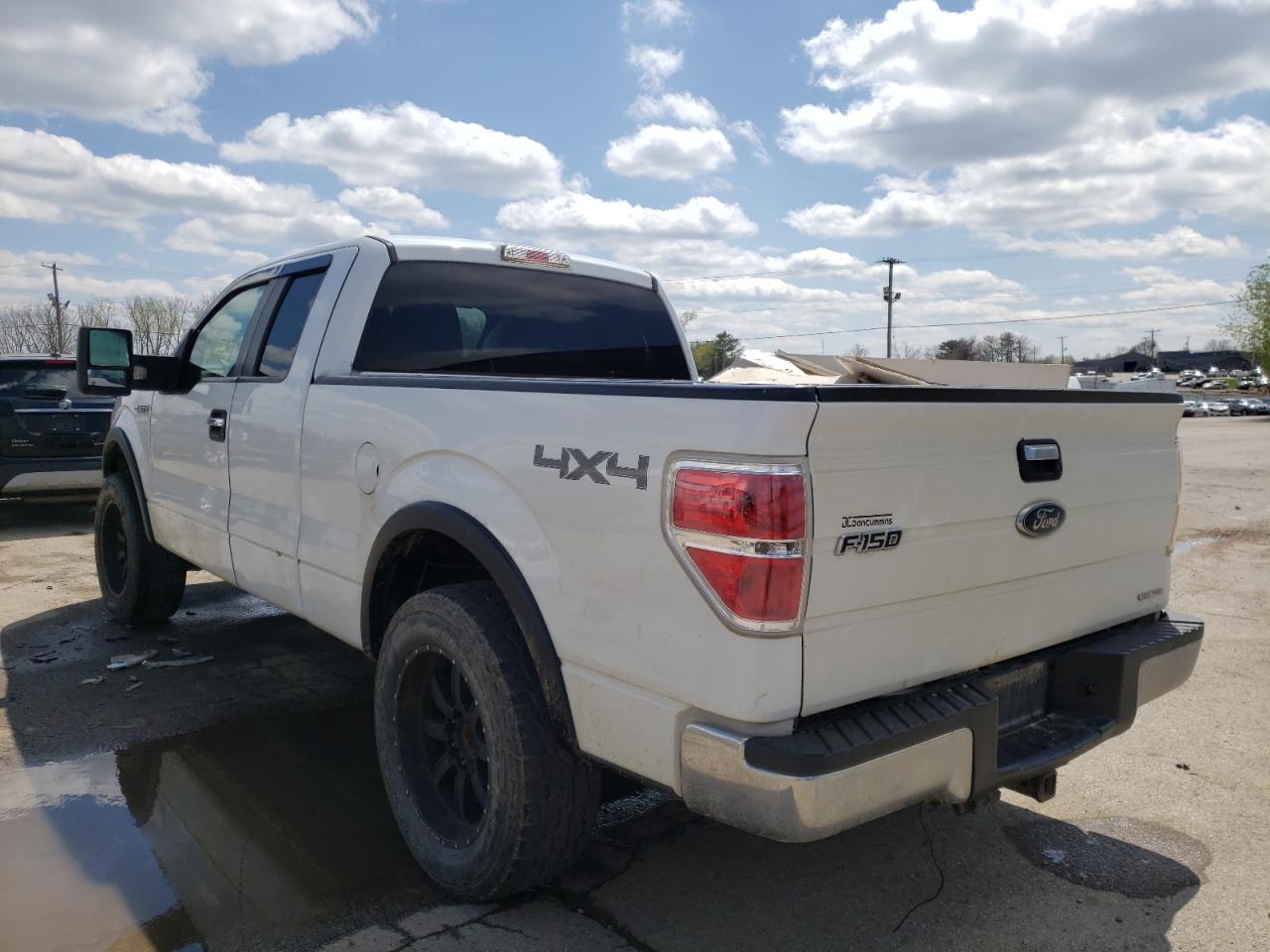 Photo 3 from auction – 2011 FORD F150 SUPER with VIN 1FTFX1EF7BFA36776