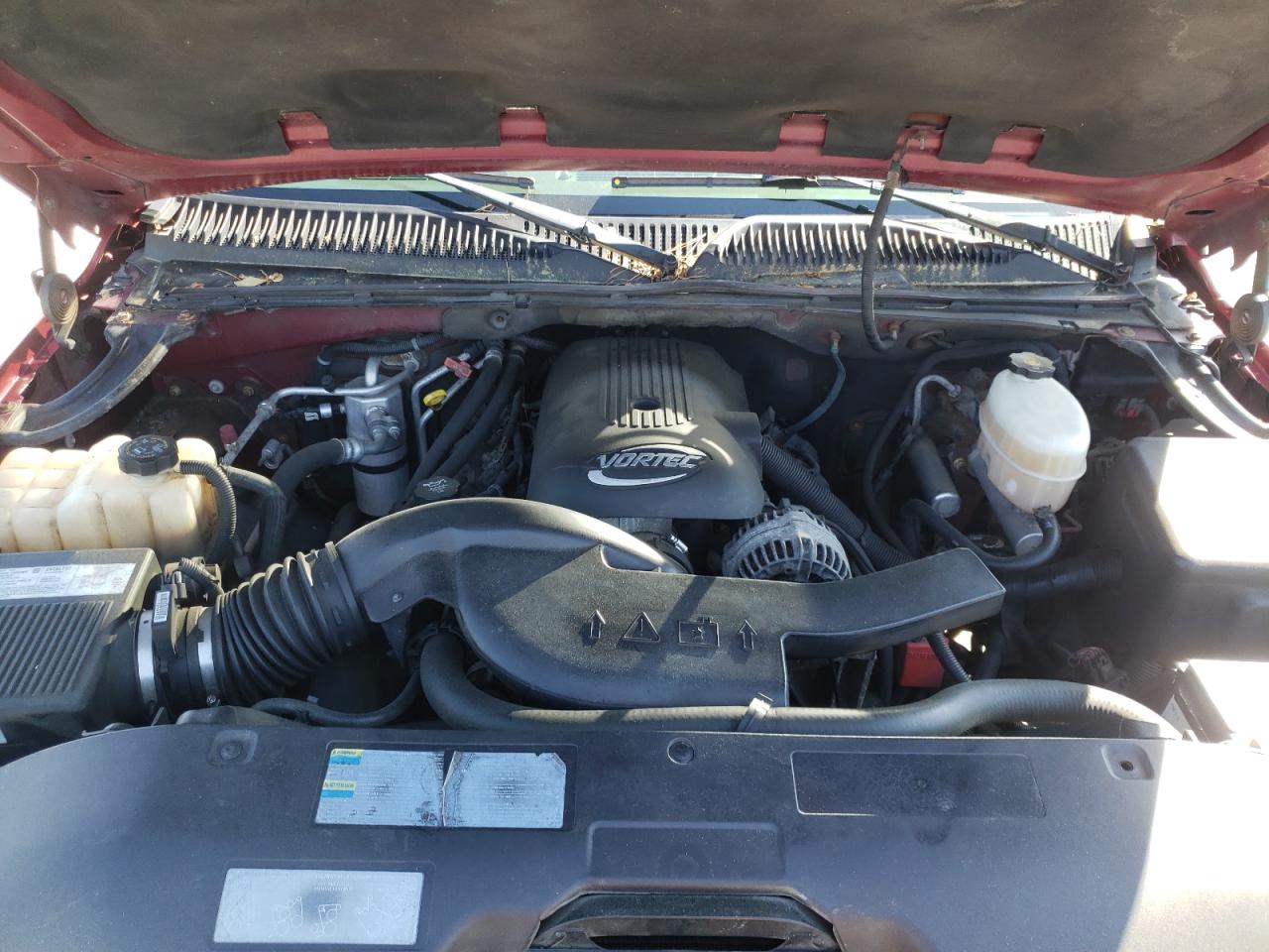 Photo 7 from auction – 2005 CHEVROLET SUBURBAN with VIN 3GNFK16Z45G296568