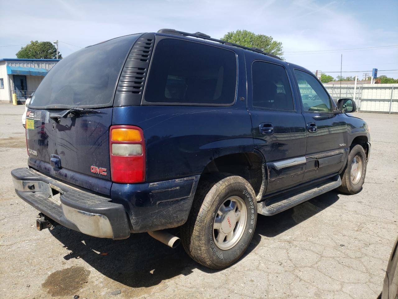 Photo 4 from auction – 2002 GMC YUKON with VIN 1GKEC13ZX2R179194