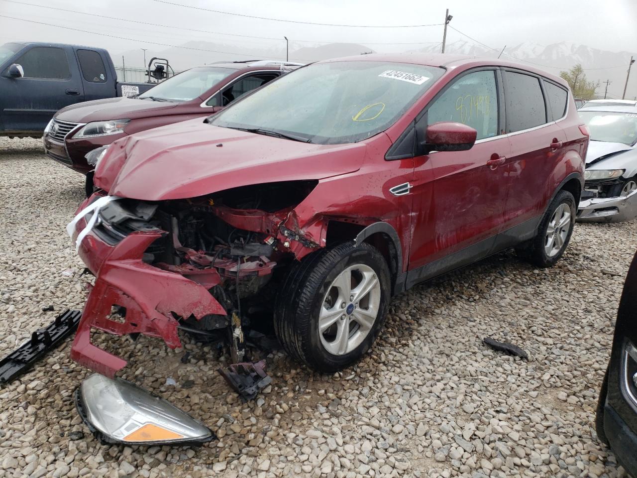 Photo 2 from auction – 2013 FORD ESCAPE SE with VIN 1FMCU9GX5DUD86143