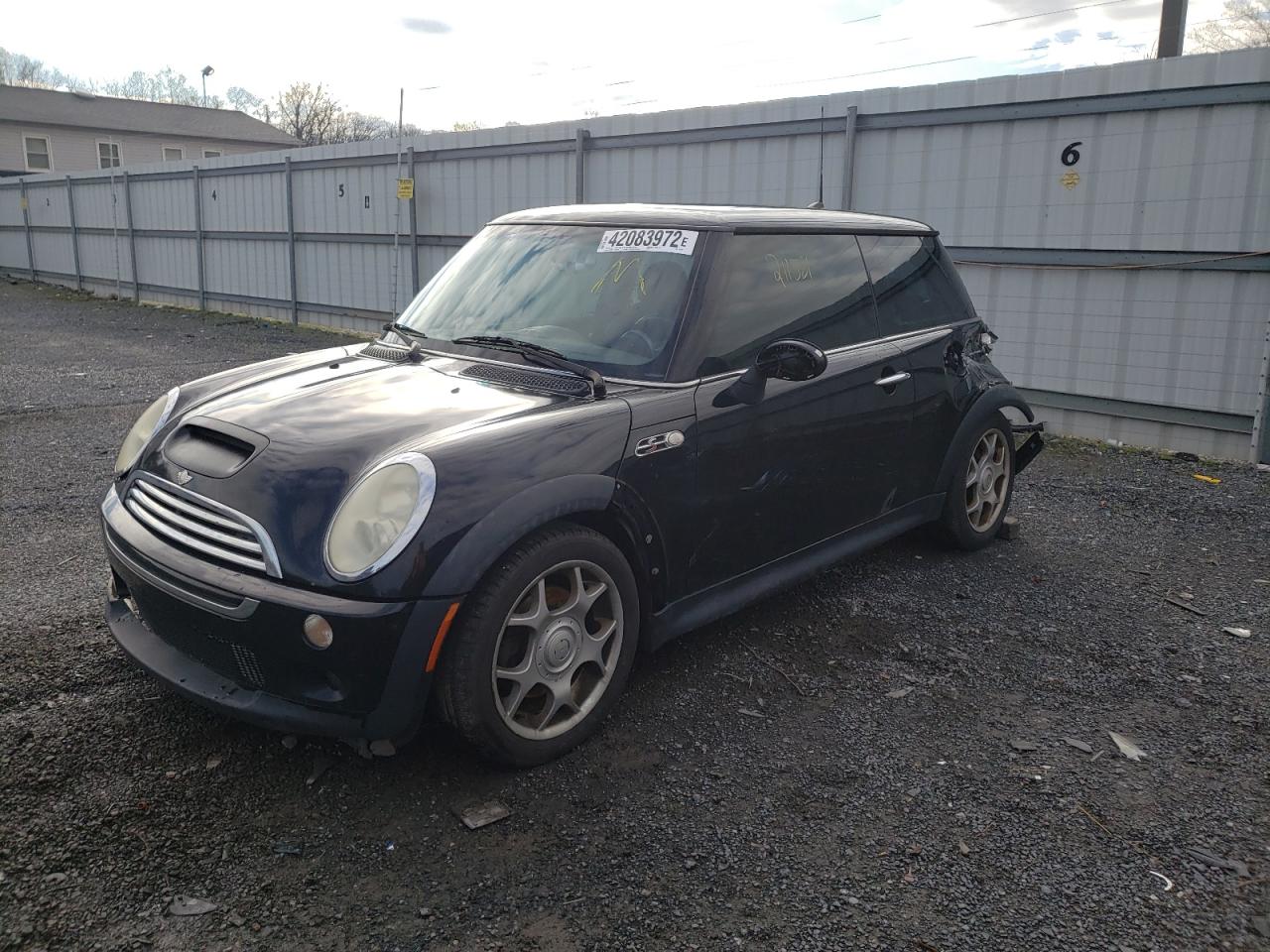 Photo 2 from auction – 2005 MINI COOPER with VIN WMWRE33535TL11944