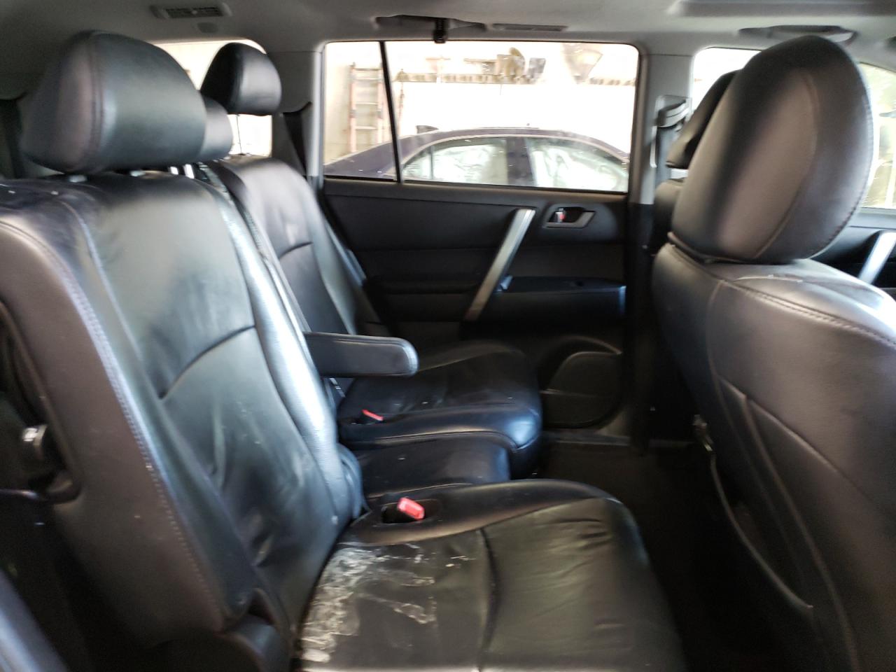 Фото 6 с аукциона – 2012 TOYOTA HIGHLANDER с VIN 5TDZK3EHXCS071547