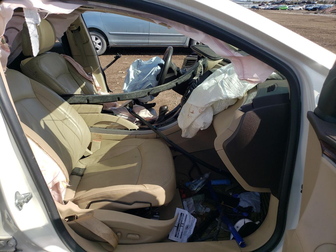 Photo 5 from auction – 2011 BUICK LACROSSE C with VIN 1G4GD5GD2BF152379