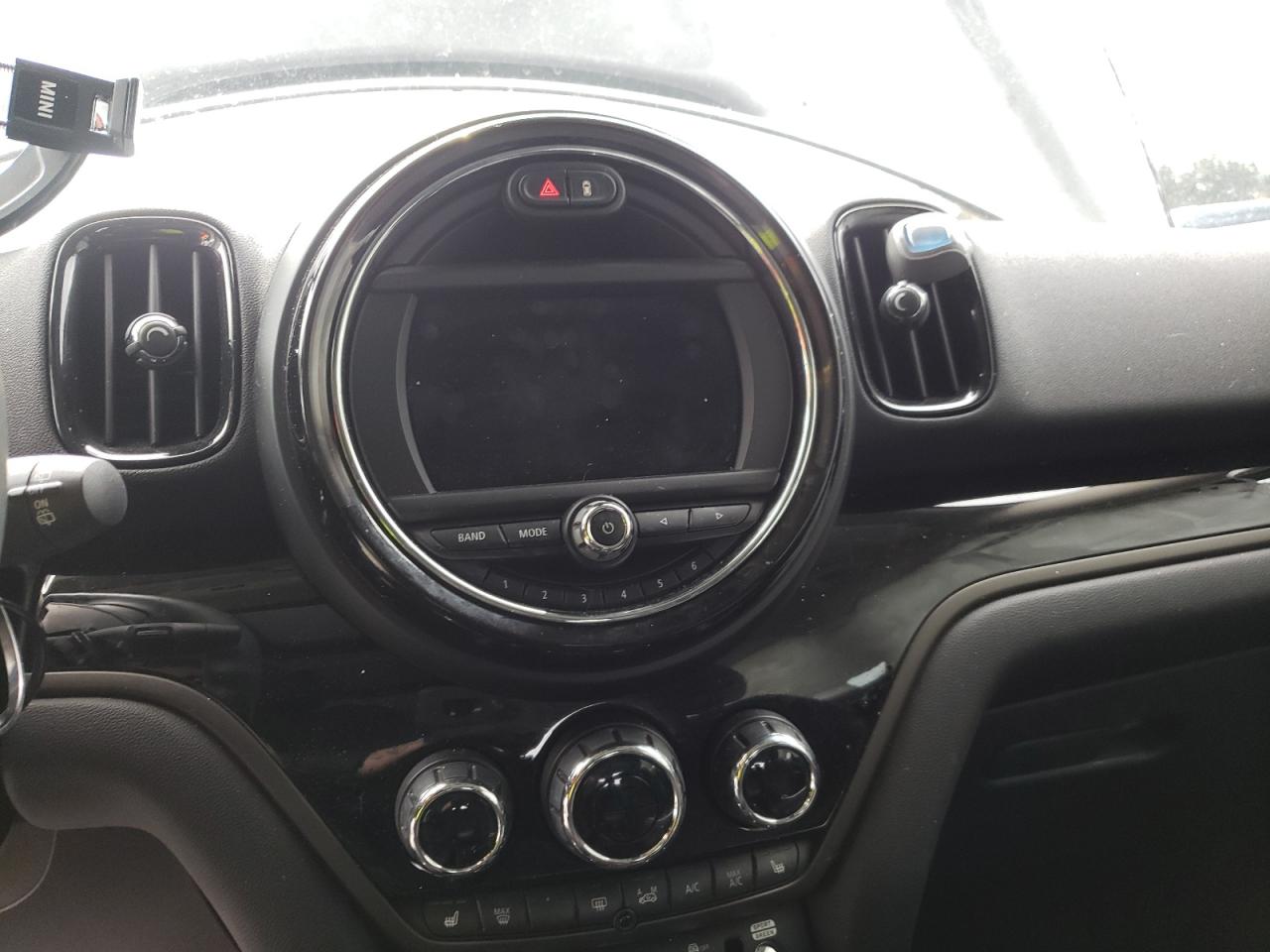 Photo 9 from auction – 2020 MINI COOPER S C with VIN WMZYX1C02L3L93129