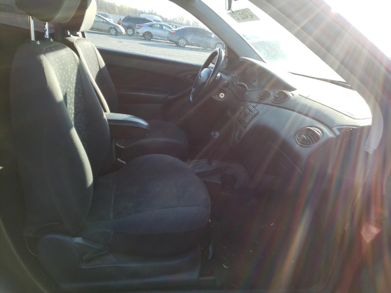 Photo 5 from auction – 2003 FORD FOCUS ZX3 with VIN 3FAFP31313R174461