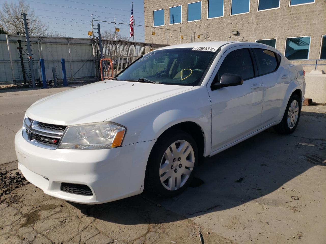 Фото 2 с аукциона – 2013 DODGE AVENGER SE с VIN 1C3CDZAB7DN581757