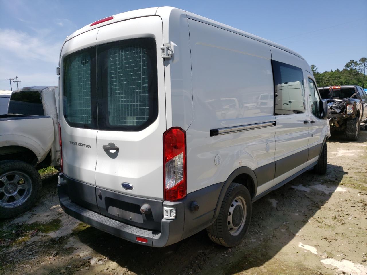 Photo 4 from auction – 2017 FORD TRANSIT T- with VIN 1FTBW2CM8HKB43957