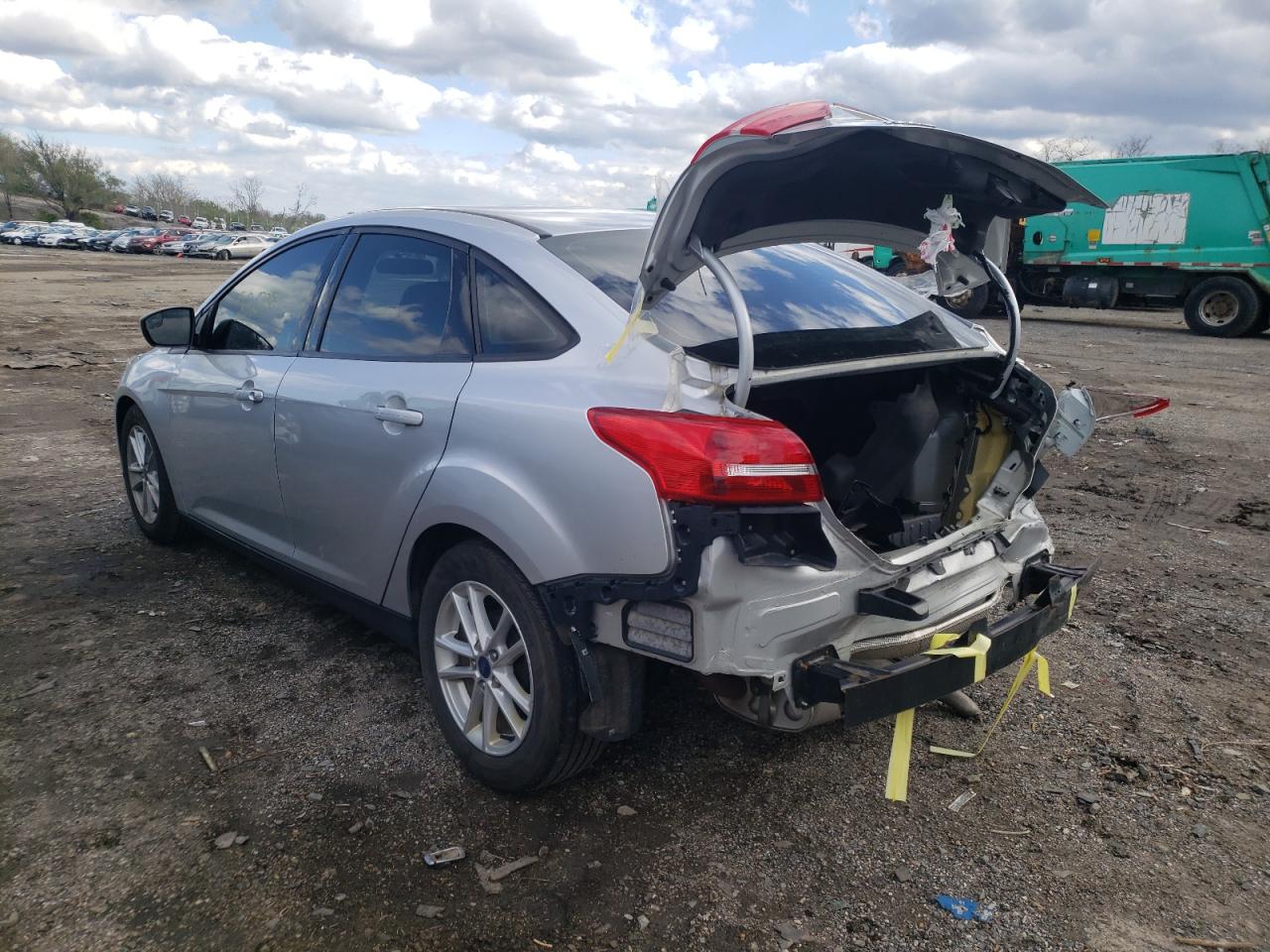 Photo 3 from auction – 2018 FORD FOCUS SE with VIN 1FADP3F29JL326859
