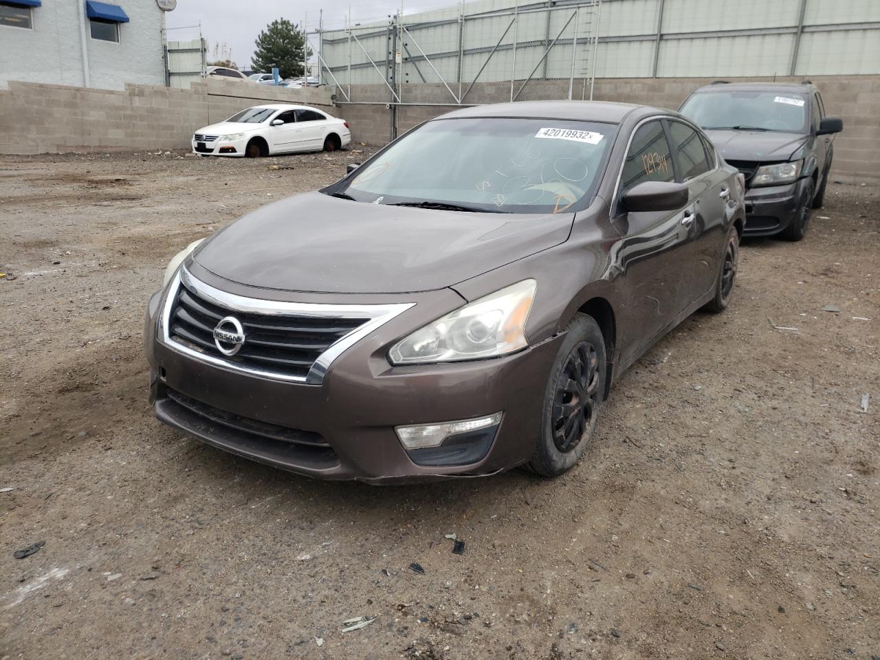Photo 2 from auction – 2015 NISSAN ALTIMA 2.5 with VIN 1N4AL3AP1FN860113