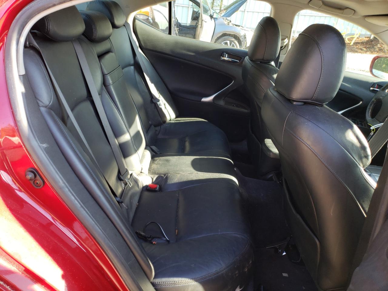 Photo 6 from auction – 2006 LEXUS IS 250 with VIN JTHBK262665011621