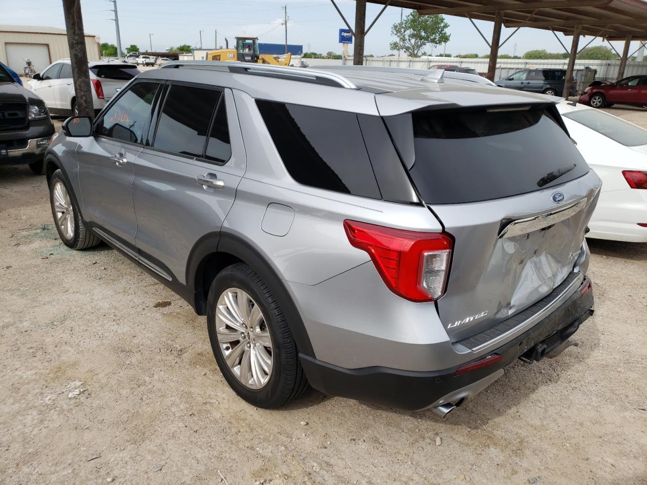 Photo 3 from auction – 2020 FORD EXPLORER L with VIN 1FMSK7FHXLGA44488