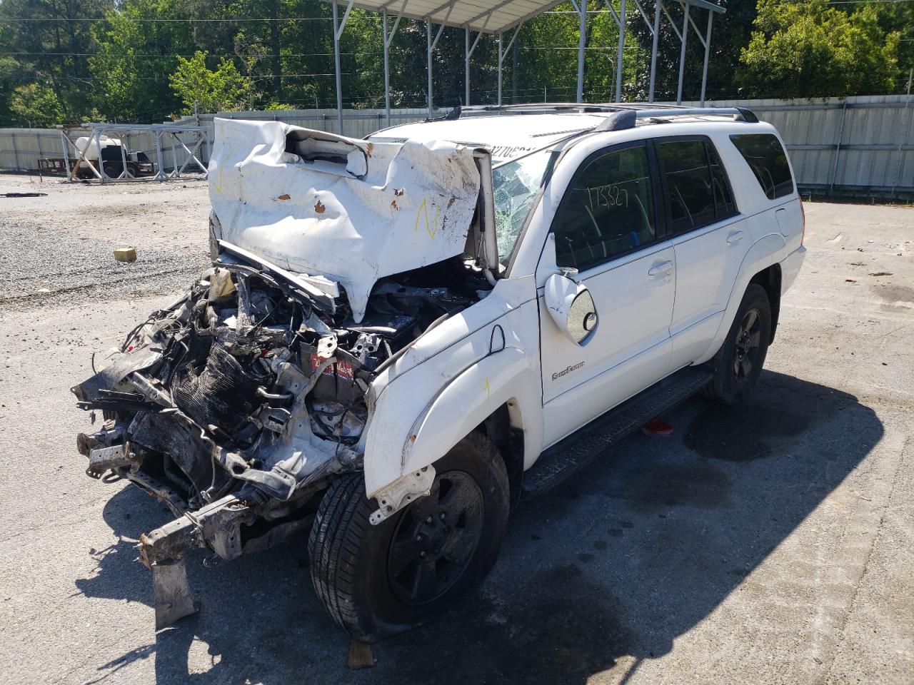Photo 2 from auction – 2005 TOYOTA 4RUNNER SR with VIN JTEZU14R258028218