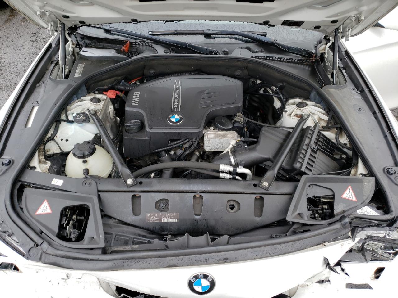 Photo 7 from auction – 2013 BMW 528 XI with VIN WBAXH5C55DD114065