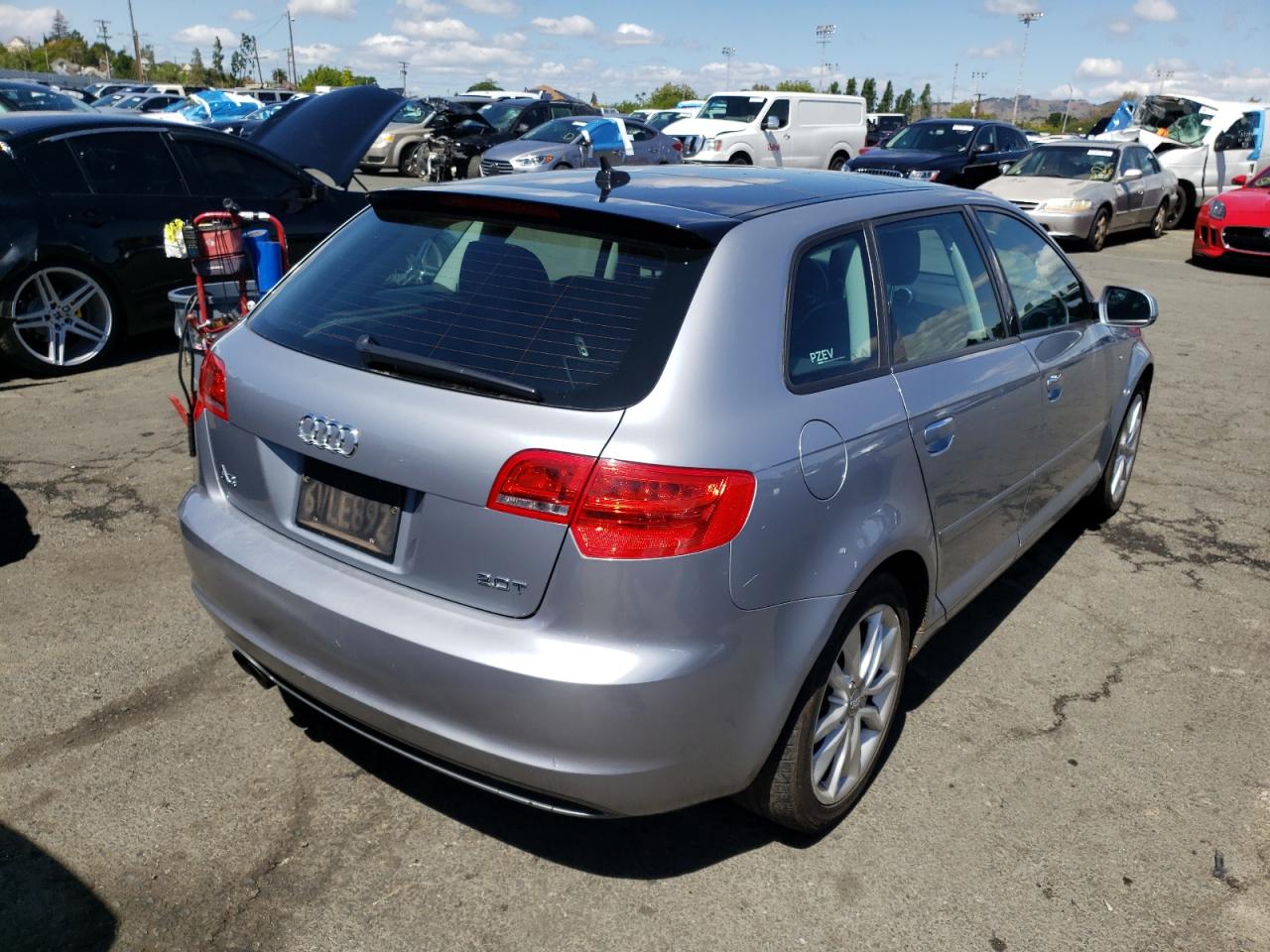 Photo 4 from auction – 2012 AUDI A3 PREMIUM with VIN WAUBEAFMXCA106929