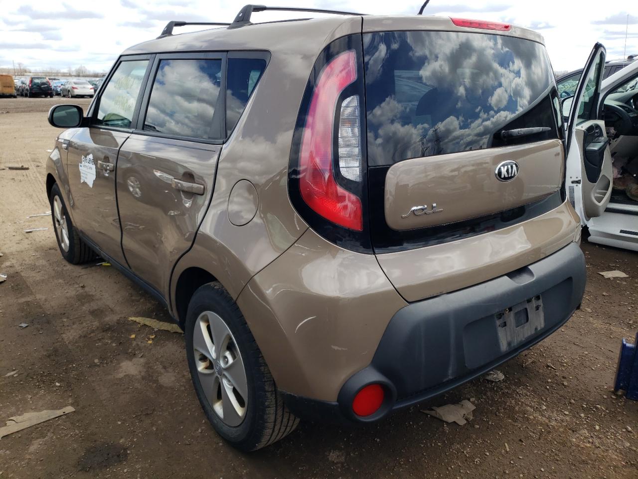 Photo 3 from auction – 2014 KIA SOUL with VIN KNDJN2A21E7004610