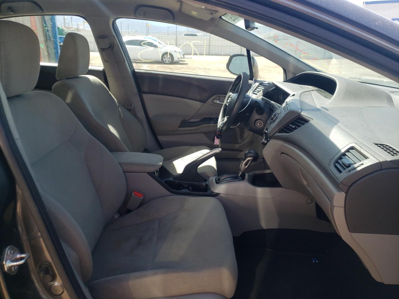 صورة رقم 5 من المزاد - 2012 HONDA CIVIC LX مع VIN 2HGFB2F52CH558176