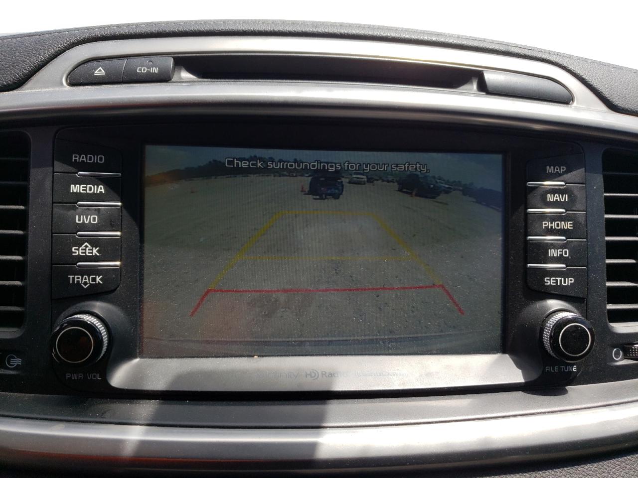 Photo 9 from auction – 2016 KIA SORENTO SX with VIN 5XYPK4A54GG107065