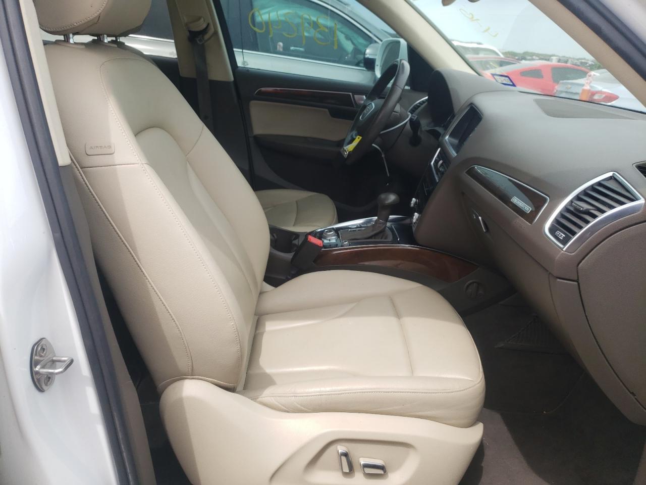 Photo 5 from auction – 2013 AUDI Q5 PREMIUM with VIN WA1LFAFP3DA101890