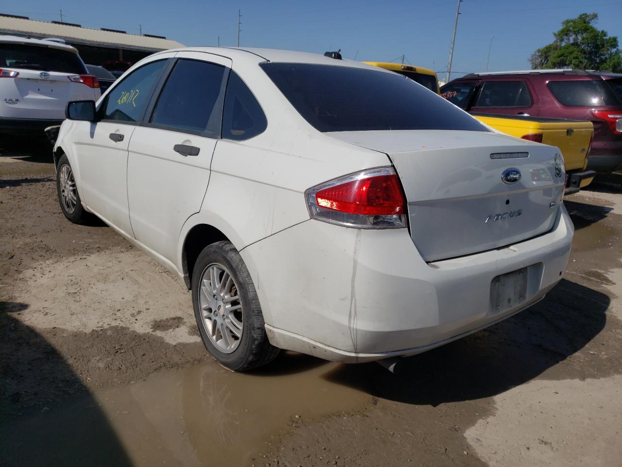 Photo 3 from auction – 2009 FORD FOCUS SE with VIN 1FAHP35N99W217132