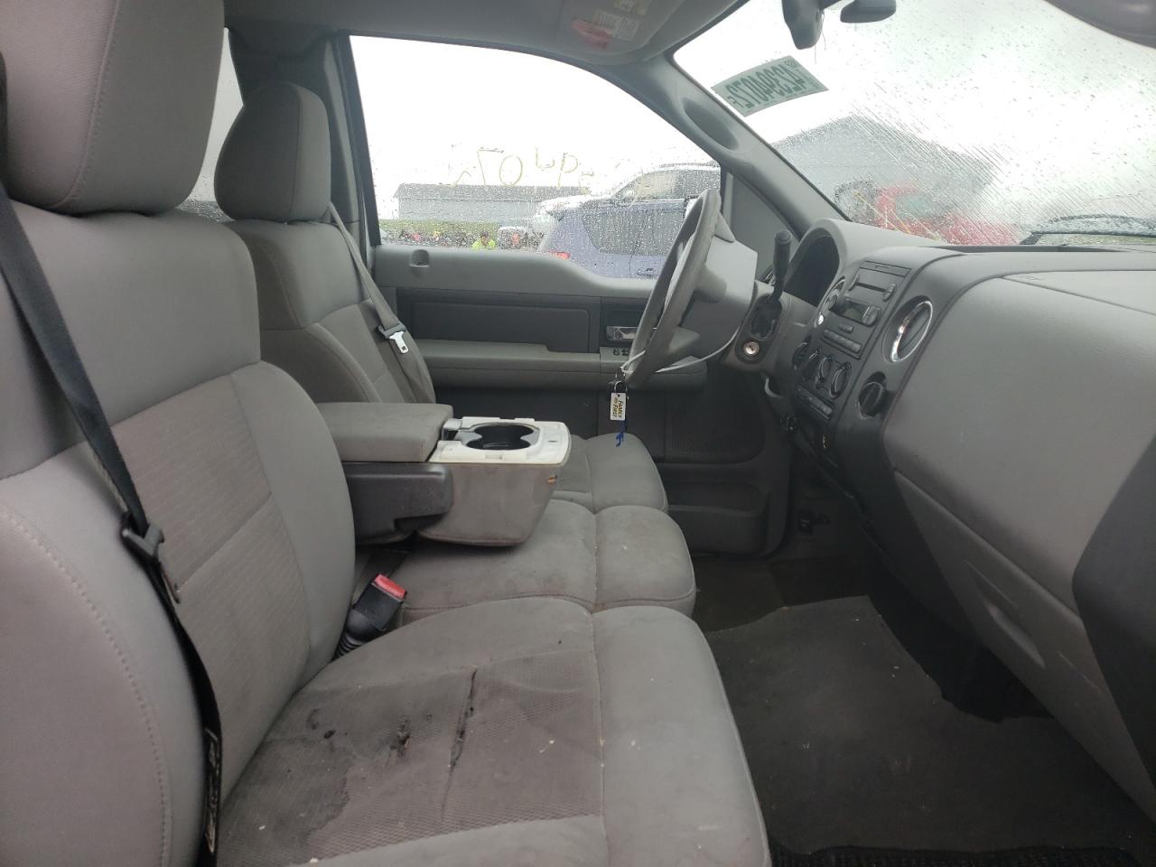 Photo 5 from auction – 2004 FORD F150 with VIN 1FTVX14504NA88375