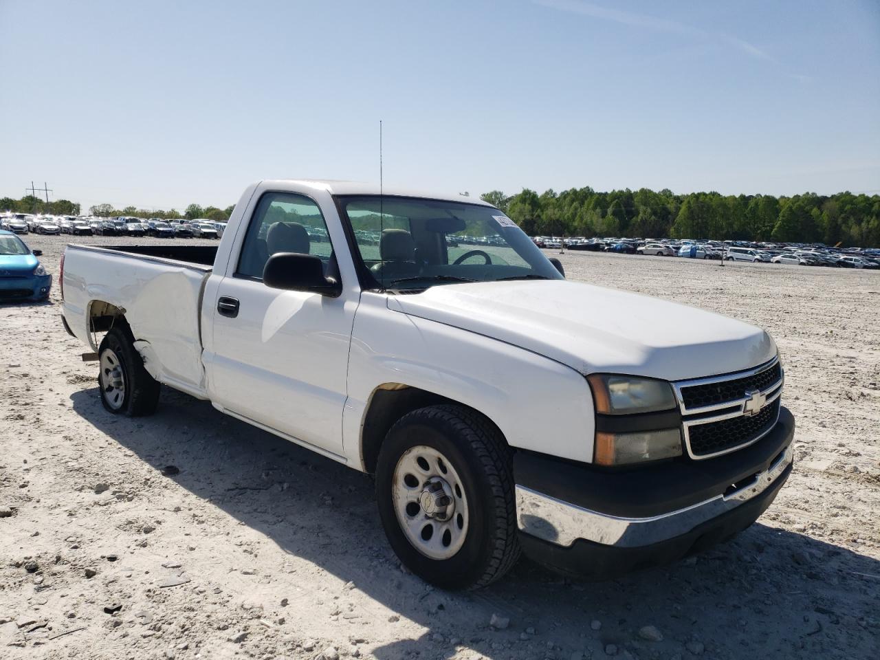 CHEVROLET SILVERADO 2007 with VIN 1GCEC14X27Z116235 - Photo from auction