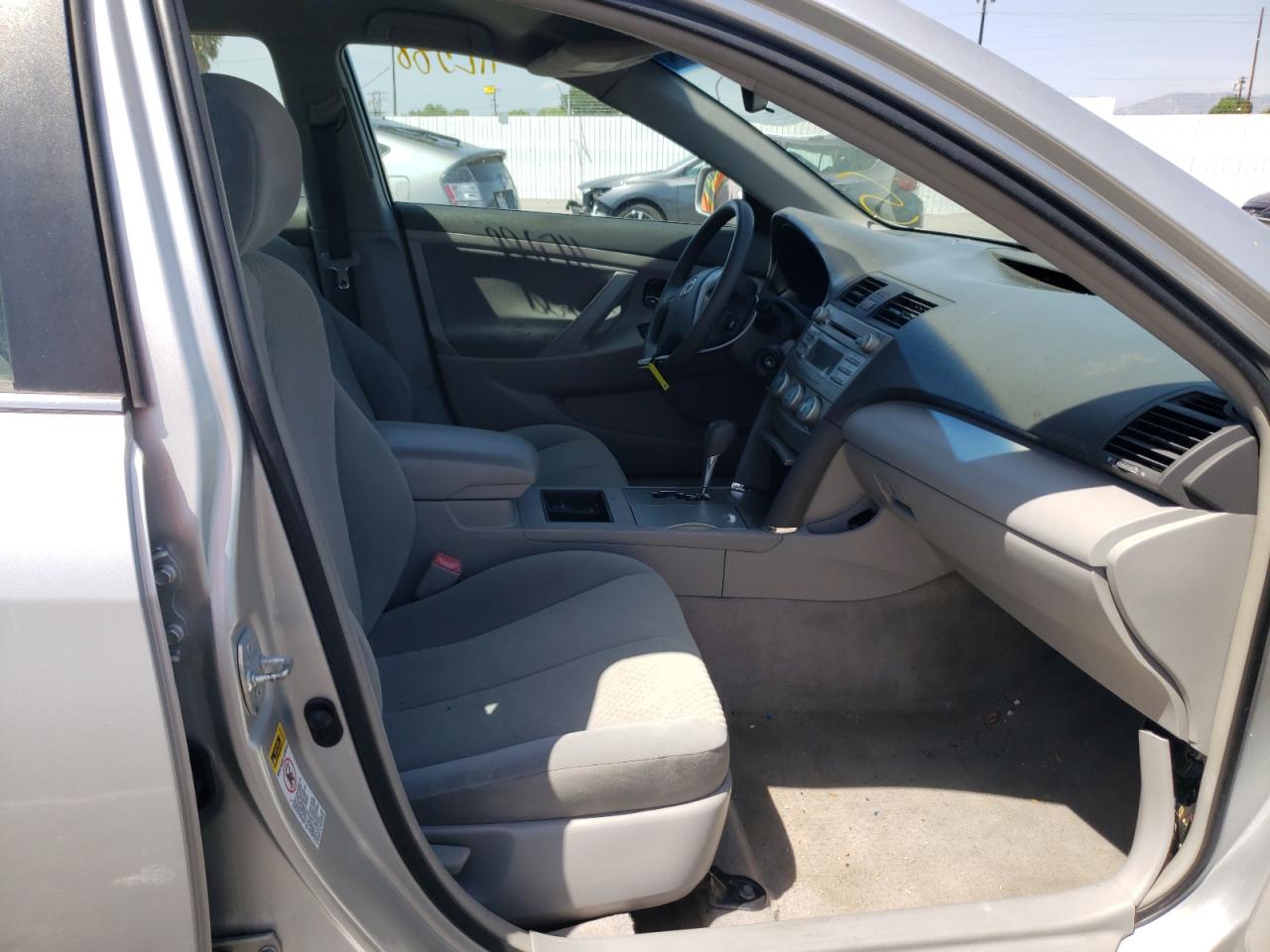 Photo 5 from auction – 2009 TOYOTA CAMRY BASE with VIN 4T1BE46K69U302260