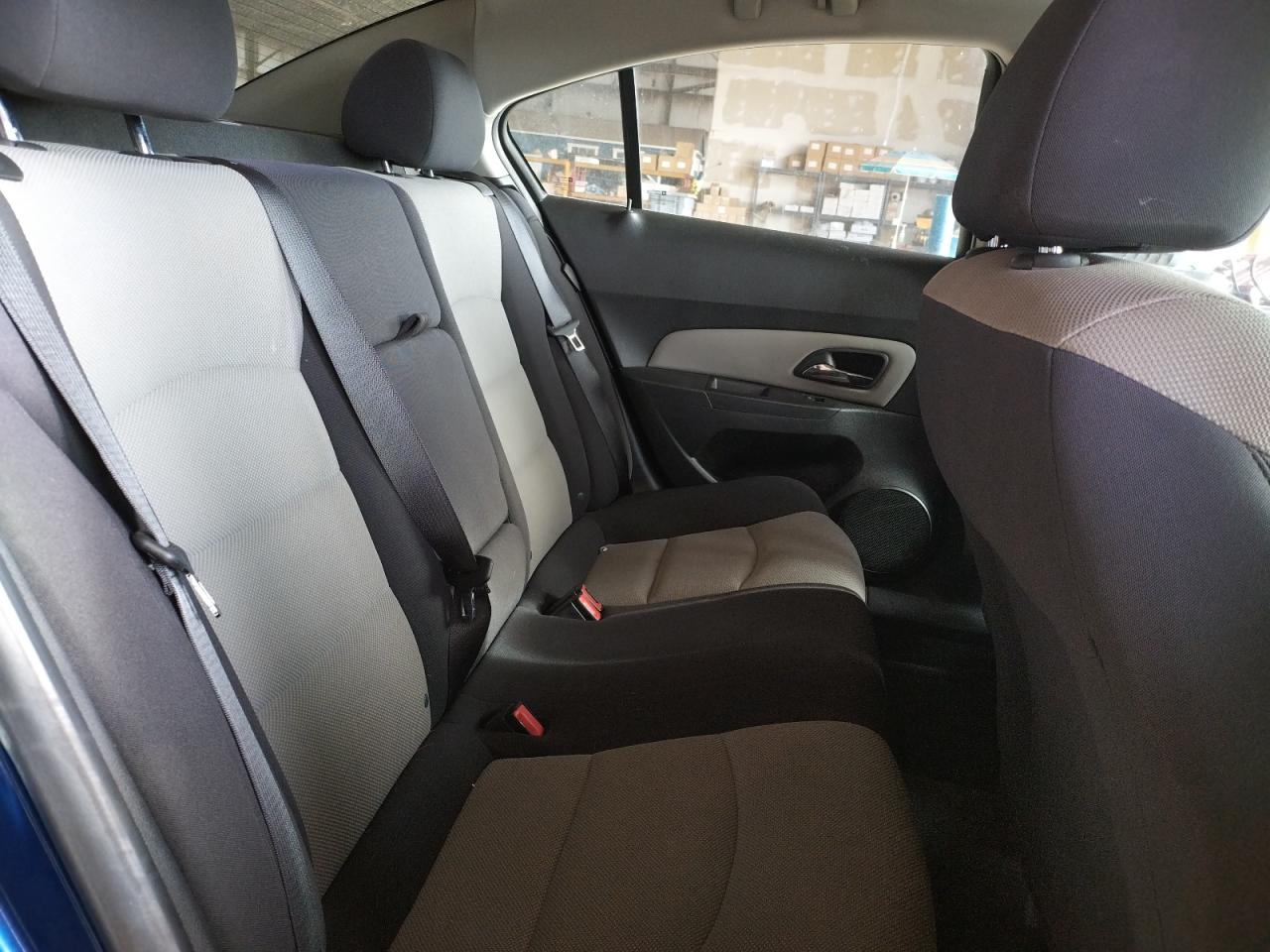 Photo 6 from auction – 2012 CHEVROLET CRUZE LS with VIN 1G1PC5SH3C7325946